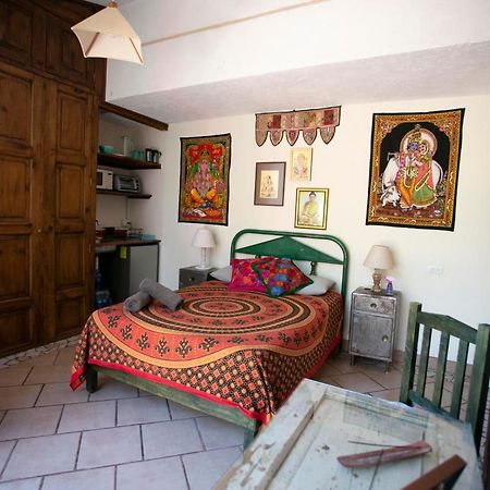 Majikal B&B - Krishna Cholula Exteriör bild