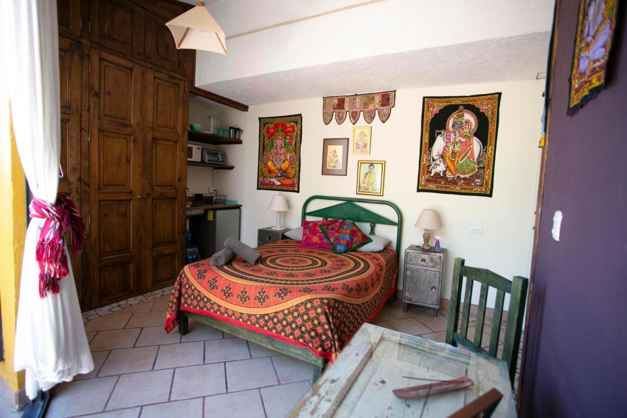 Majikal B&B - Krishna Cholula Exteriör bild